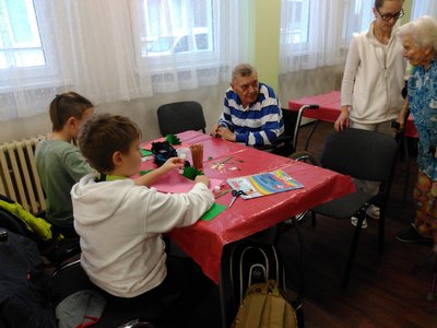 Vánoční dílničky v domově pro seniory