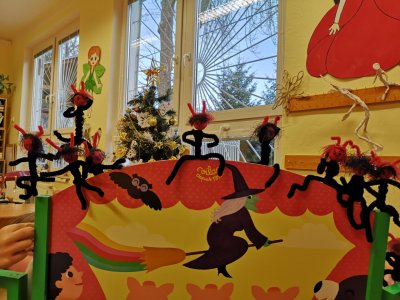 Vyrábíme čertíky...