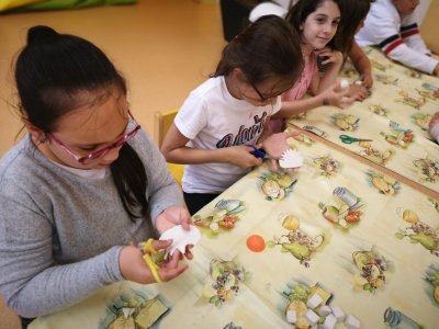 Vyrábíme sluníčka...