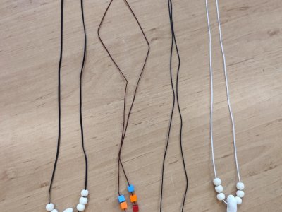 Indiánské náhrdelníky