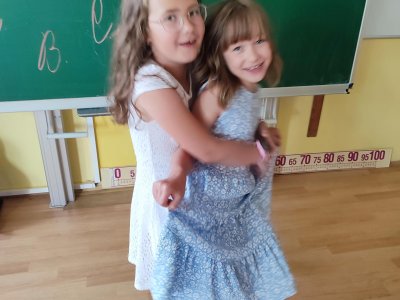 Poslední den- vysvědčení